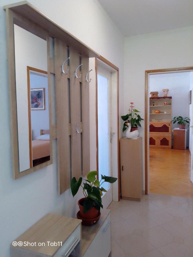 Apartma Bomar Koper